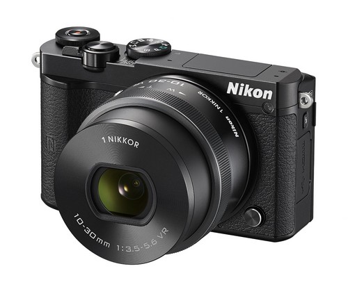 Nikon J5 Noir + 10-30 vr