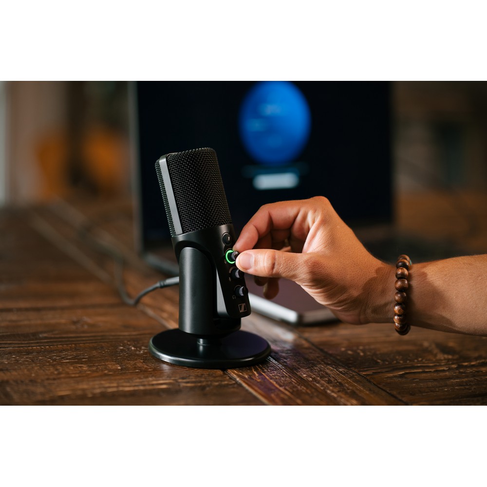 Profile USB Stand Table